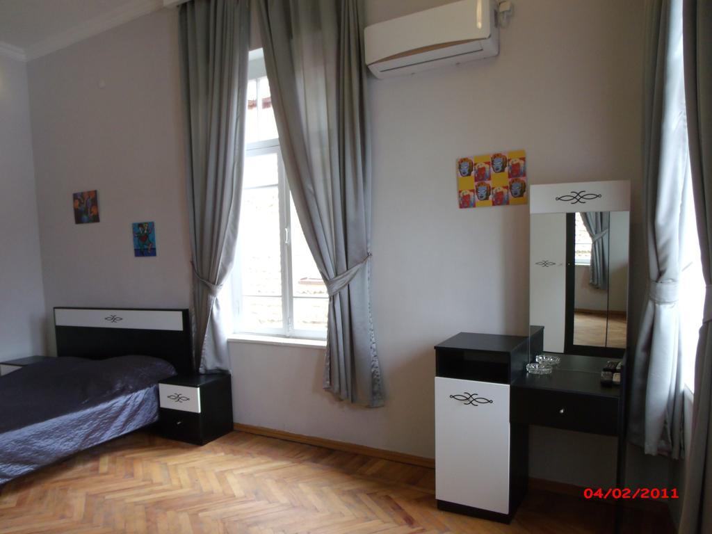 Golden Lion Hotel Sighnaghi Luaran gambar