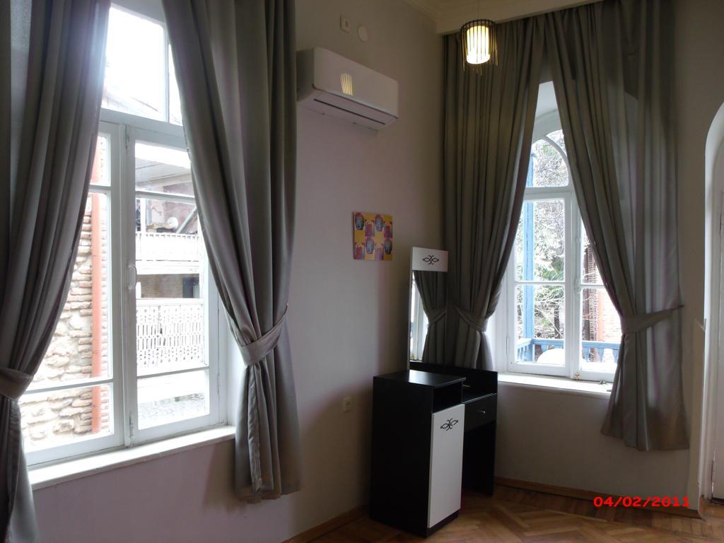 Golden Lion Hotel Sighnaghi Luaran gambar